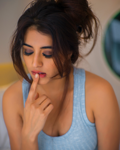 High-Class VIP Kolkata Escort