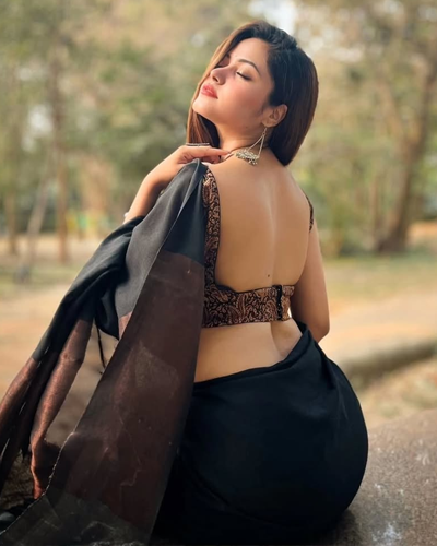 Khushi Escorts Service