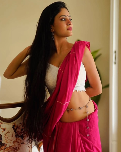 escorts service shreya