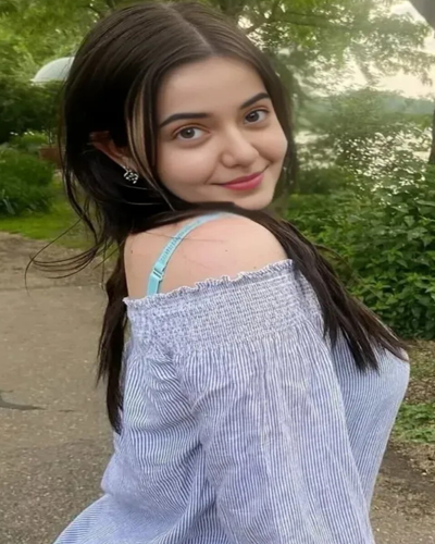 meera call girls
