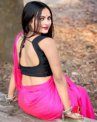 Aayushi Housewife Escort