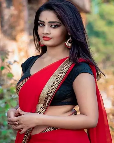 Aayushi Housewife Escorts