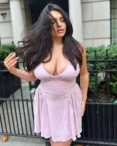 Anya Celebrity Busty Escorts