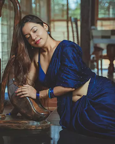 Bhumi Sexy Housewife Escorts