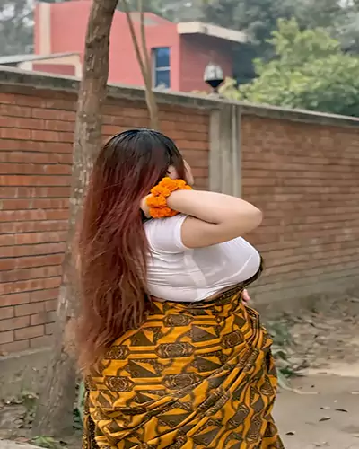 Hina Housewife Female Escorts