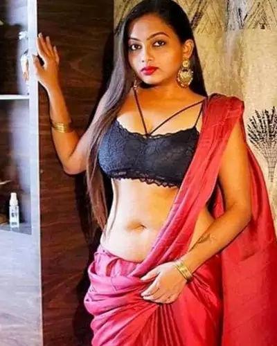 Jaanvi Housewife Escort