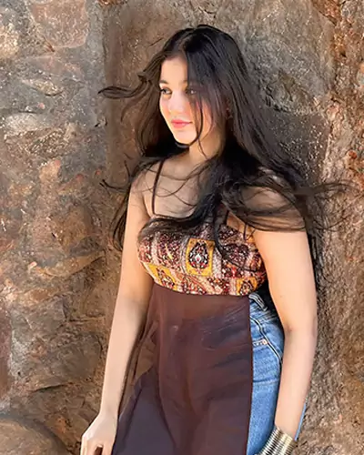 Kriti High-profile Model Escorts