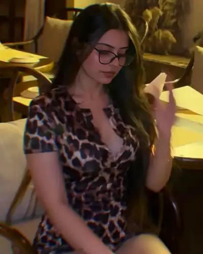 Marya Call Girl