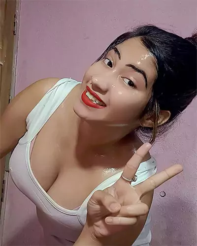 Amyra Nepali Escort