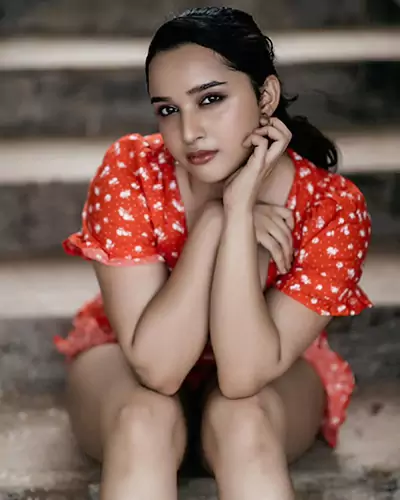 Jiya Nepali Call Girls