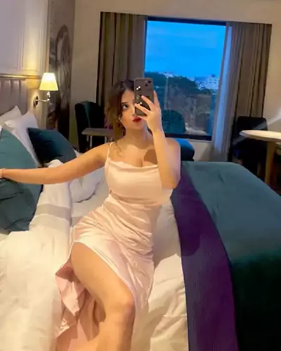 Madhuri College Female Escorts